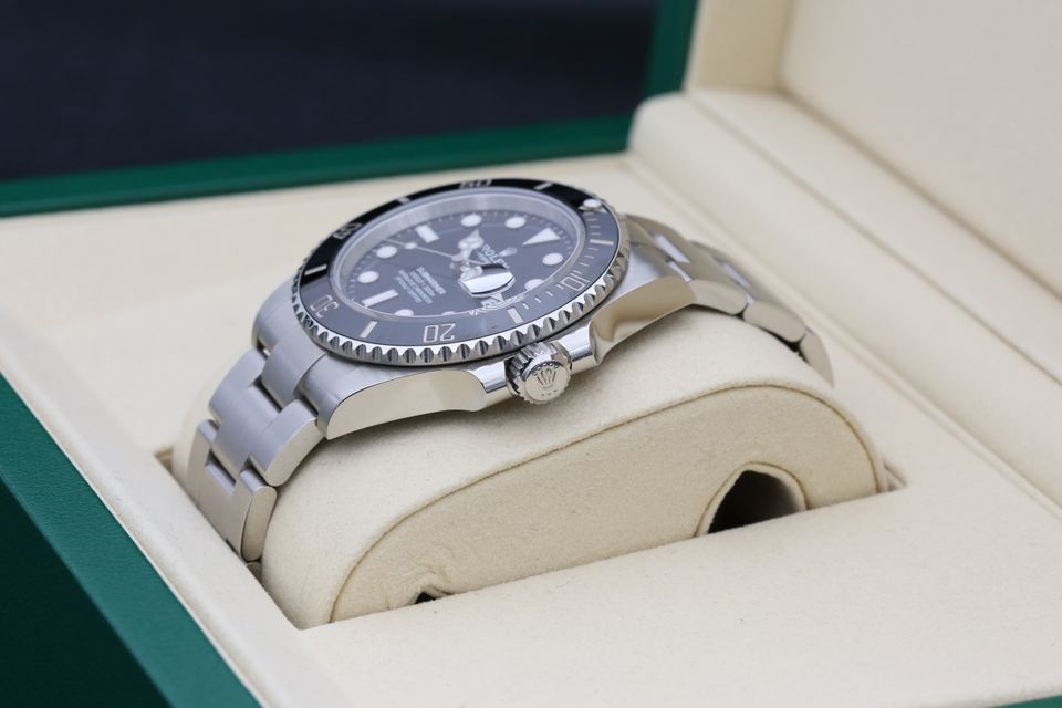 Rolex Submariner 126610 LN Image 6